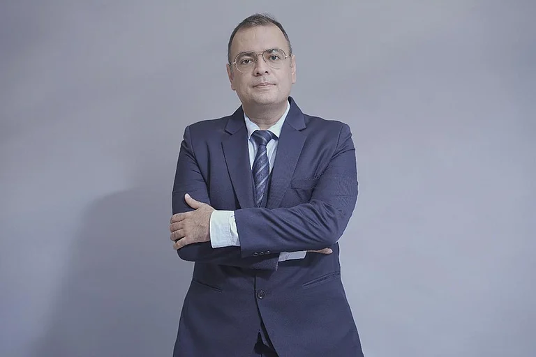 Davinder Sethi Founder, Moneycount India Pvt Ltd - null