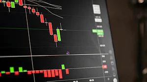 Canva : Indian stocks could see late-session volatility as MSCI-linked funds rebalance portfolios on Monday.