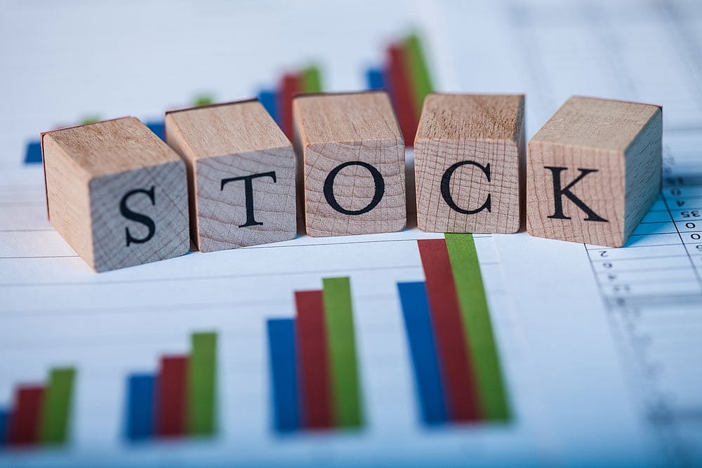 Retrieving Lost Shares? Enter The Labyrinth : Retrieving Lost Shares? Enter The Labyrinth