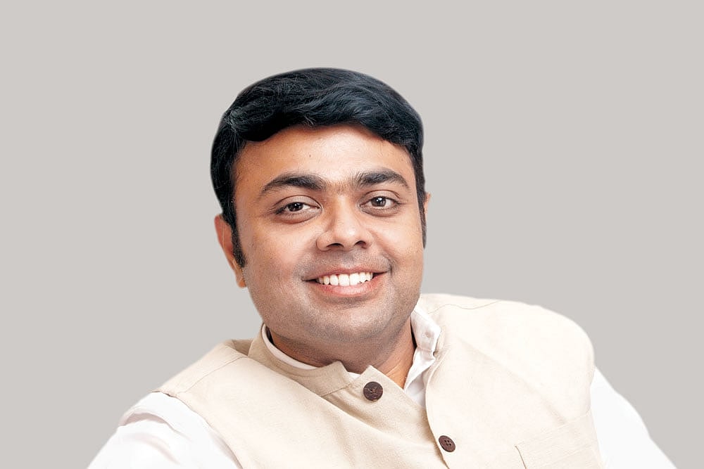 Divakar Vijayasarathy : Divakar Vijayasarathy