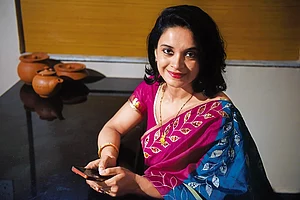 Insurance Dons A Digital Cover : Insurance Dons A Digital Cover