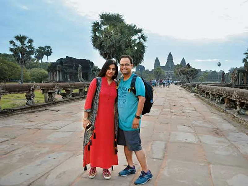 Evana Bhattacharjee and Ashim Howlader, 34 Corporate Communications and Engineer, Gurgaon