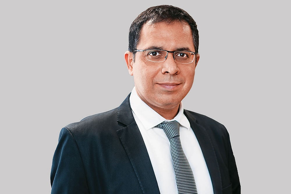 Status Quo: Govt’s 10-Year Report : Status Quo: Govt’s 10-Year Report