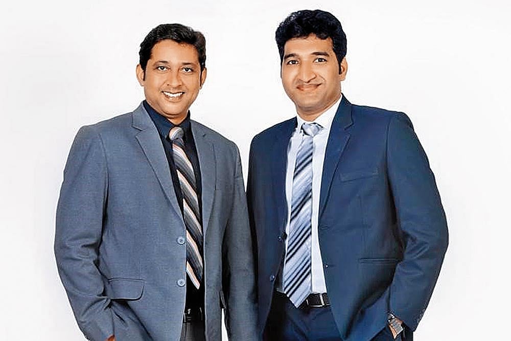 CHAKRAVARTHY V, CHAKRIVARDHAN K.CO Founder & Director, Prime Wealth Finserv Private Limited : CHAKRAVARTHY V, CHAKRIVARDHAN K.CO Founder & Director, Prime Wealth Finserv Private Limited