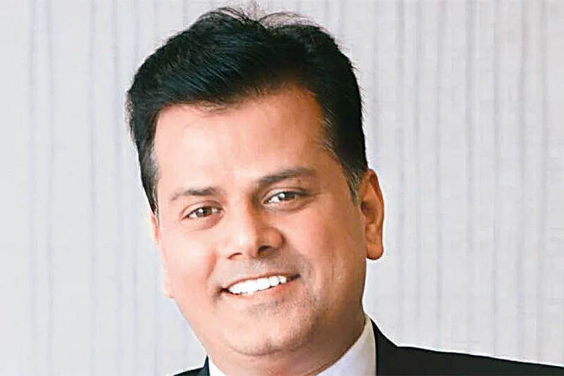 Cushion Your Savings With Guaranteed Life Insurance Plans