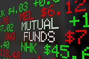 Decoding 3 Myths Around Stock SIPs : Decoding 3 Myths Around Stock SIPs