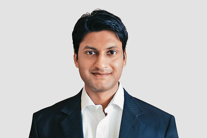 Ravi Saraogi, CFA, Sebi RIA and Co-founder of www.samasthiti.in