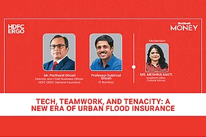 HDFC ERGO & IIT Bombay Combat Mumbai Flooding : HDFC ERGO & IIT Bombay Combat Mumbai Flooding