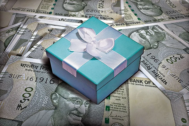 Gifts for Senior Retirees
