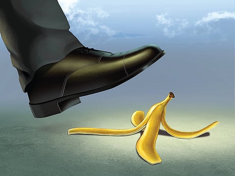Learn From Masters, Avoid ‘Falling Knives’