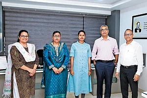 Stay Invested In The Market As Time Heals All Setback : Stay Invested In The Market As Time Heals All Setback