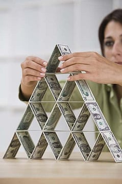What is the minimum sum that I can start investing with?