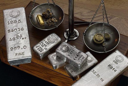 Buying Silver Coins Or Jewellery This Diwali? Know How To Check Their Purity