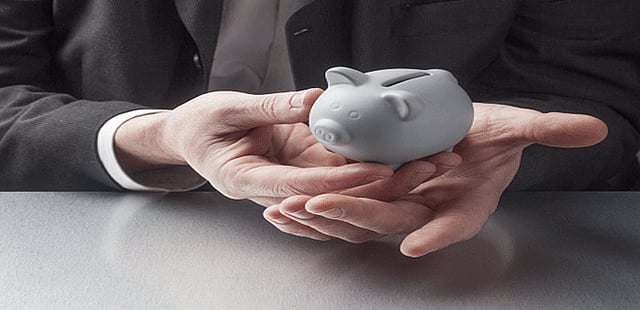 How is the surrender value of a policy calculated?