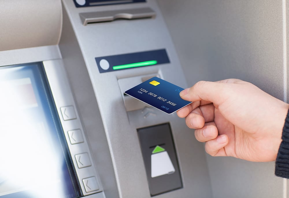 SBI Bank Ordered To Refund Rs 80,000 To Victim Of Card Cloning: How To ...