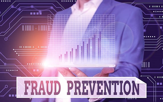 SBI Cautions Users Against APK Fraud Over Fake Reward Point Messages 