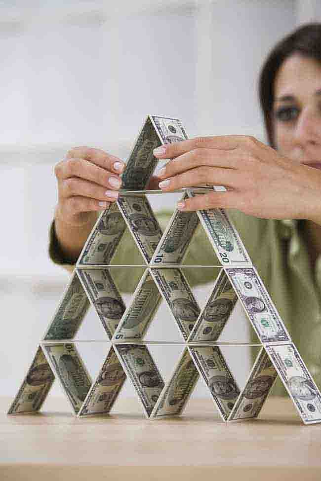 How to invest in short-term mutual fund schemes?