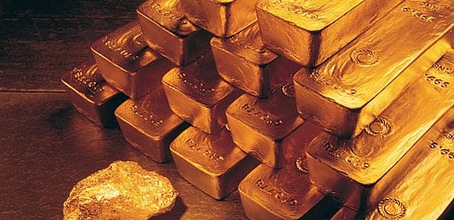 Gold - A Go-To Safe Haven For NRIs? Check What Experts Say  