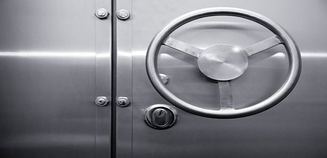 Can I extend the tenure of my existing bank FD?