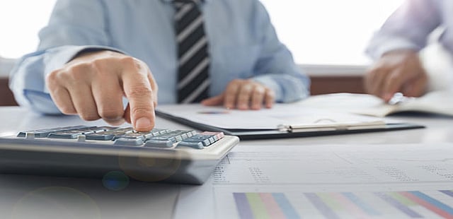 What is the expected return on an endowment policy?