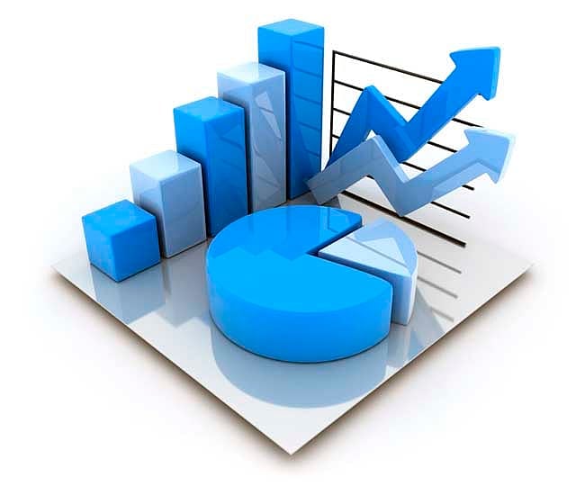 What is the difference between growth and dividend options in mutual funds?