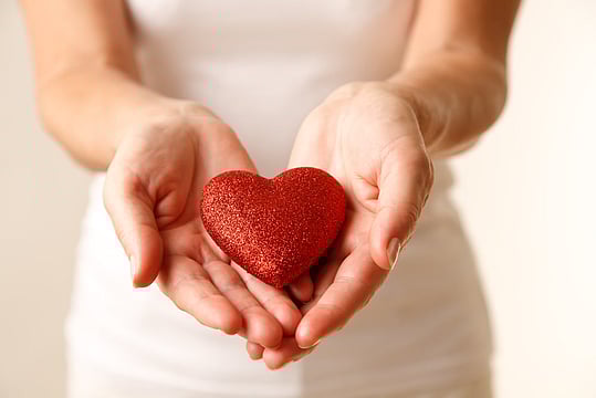 5 Financial Gifts For Your Partner On Valentine’s Day 

