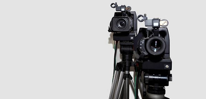 I lost my camera from car at a traffic signal. Will I be able to get the claim?