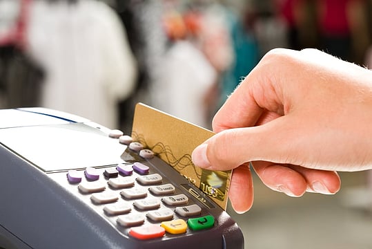 How Can Forex Cards Help Travelers Save Money? 