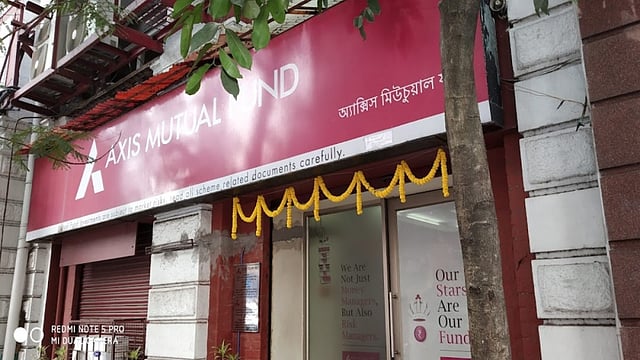 It’s Raining Silver: Axis MF Launches Silver ETF, Silver FoF; NFO Closes September 15