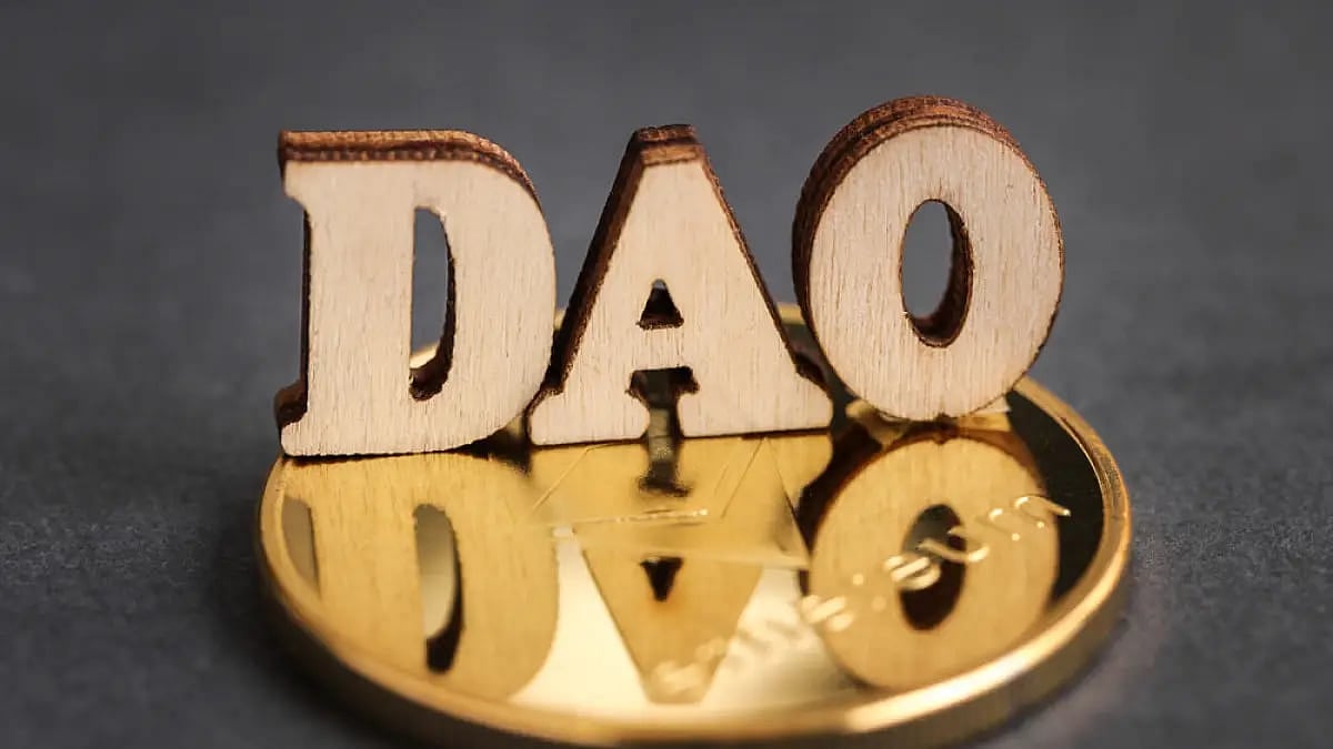 Decentralised Autonomous Organisations (DAOs)