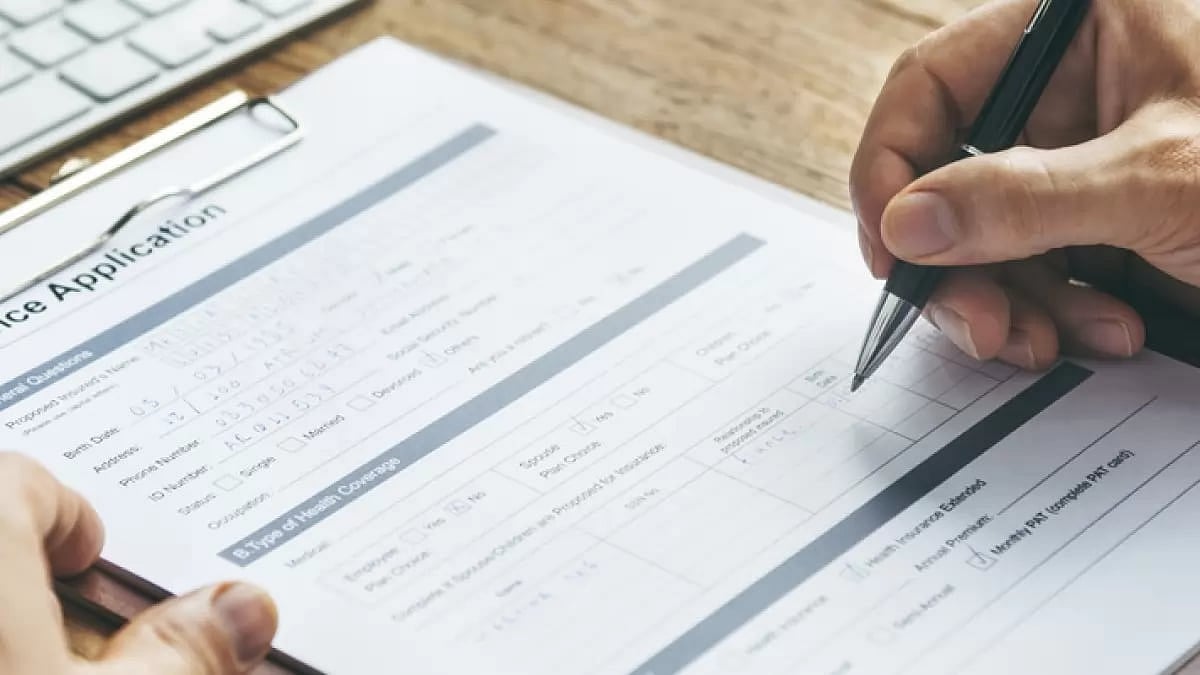 How Can Legal Heirs Claim Life Insurance Policy Proceeds?