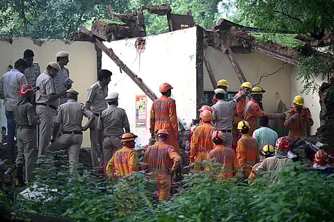 Roof Collapse At Dargah Near Humayun’s Tomb Claims Lives