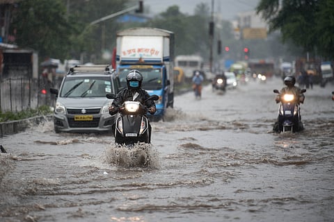 IMD Issues Red Alert For Mumbai, Thane And Other Districts