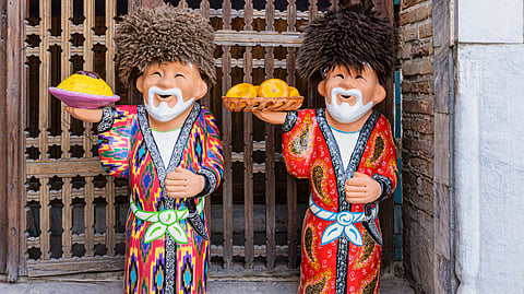 Souvenirs on the streets of Uzbekistan figures