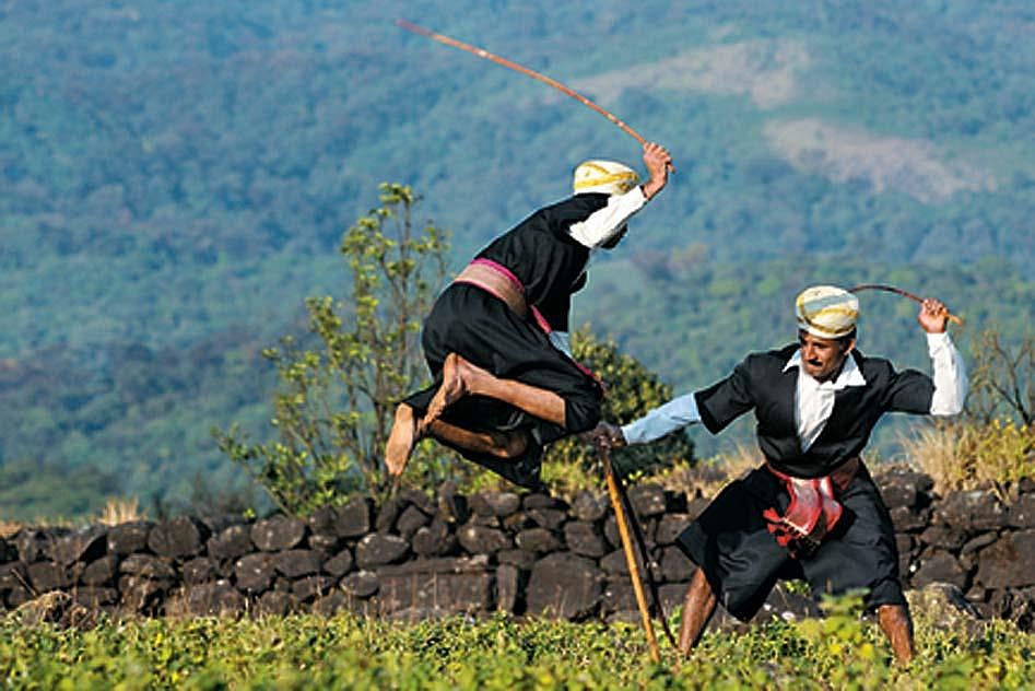 Pariyakali harks back to the days when war was a constant reality in Kodava life and men were expected to display their fitness and prowess on many social occasions
