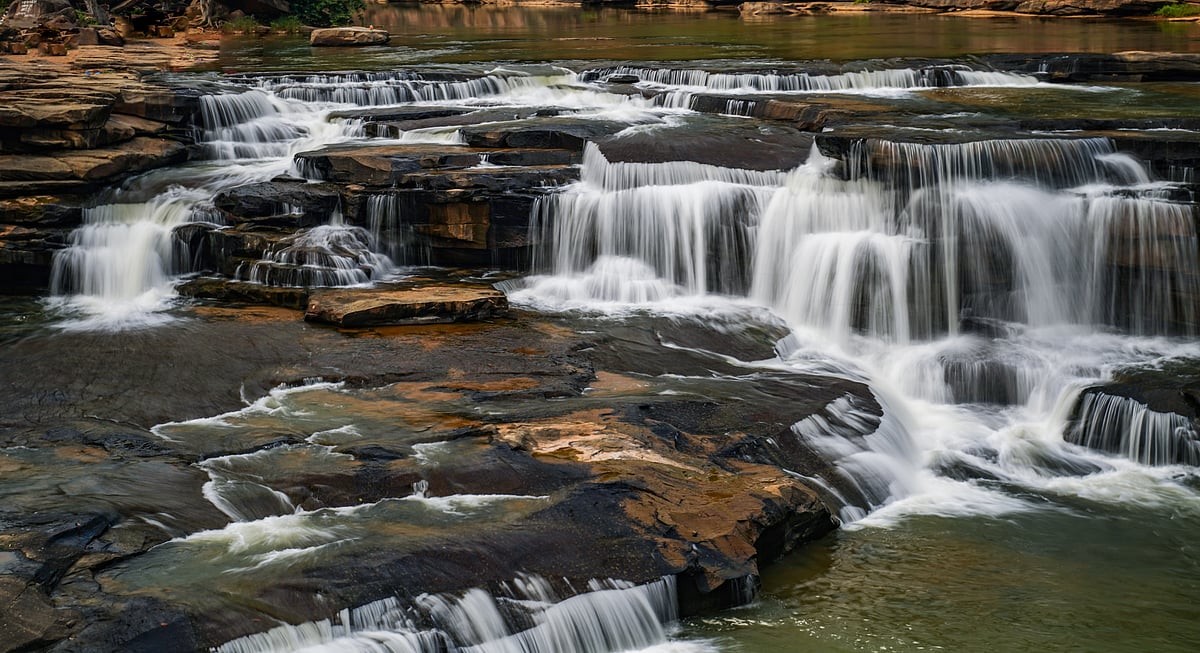 Lakhaniya Dari Falls