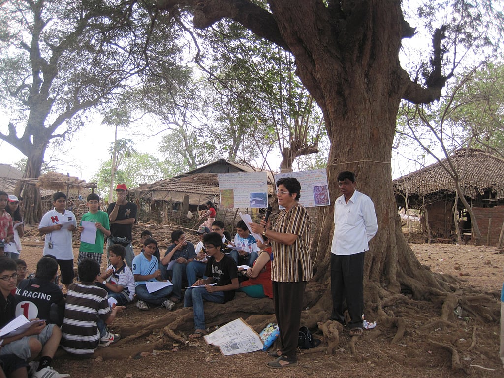 Tafti in a programme with school students