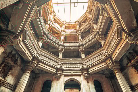 The stunning design of the Adalaj Stepwell