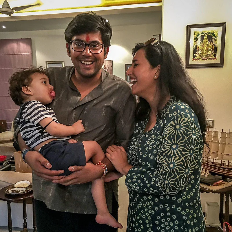 Archit Agarwal with sister Charuvi Singhal