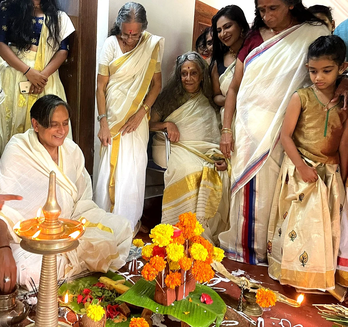 Shashi Tharoor/Twitter