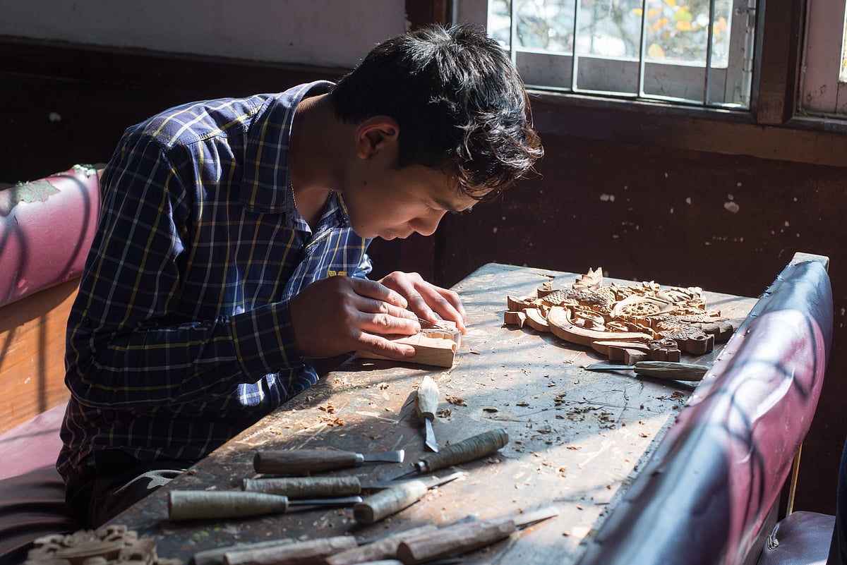 Woodcarving in process