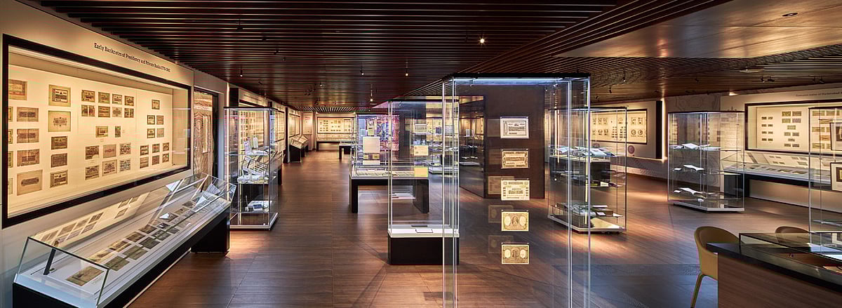  Shutterstock : The completely climate-controlled museum has galleries thematically arranged.