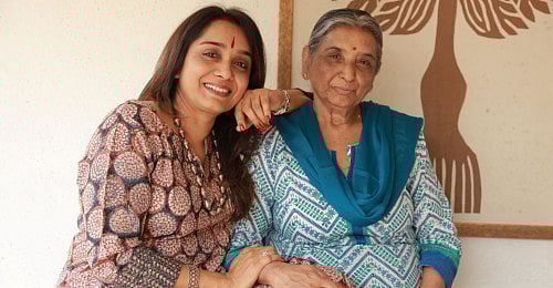 Sudha Menon with her mother Pramila Radhakrishnan