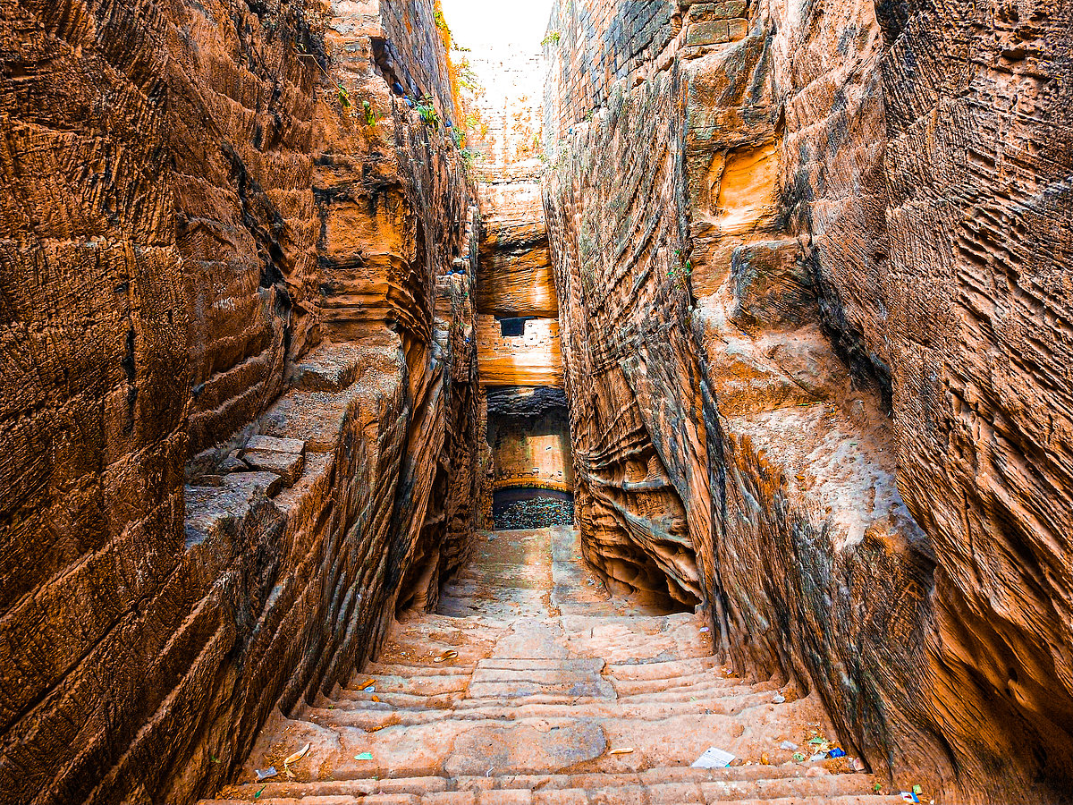 Adi Kadi Vav, Gujarat