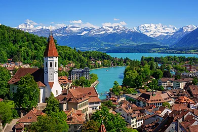 Shutterstock : Top view of the historical Thun city