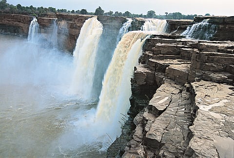 The highlight of Jagdalpur is the magnificent Chitrakote Falls, situated on the river Indravati