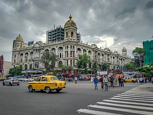 Arijeet Bannerjee / Shutterstock : Chowringhee area, Kolkata