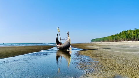 Traditional boat at Cox's bazar 