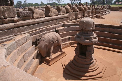 Structures at the Shore Temple