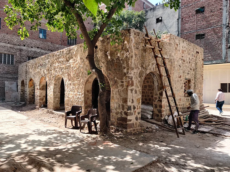 Barh ki Chowki is a 200-year-old colonial-era police station
